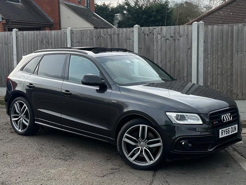 AUDI SQ5