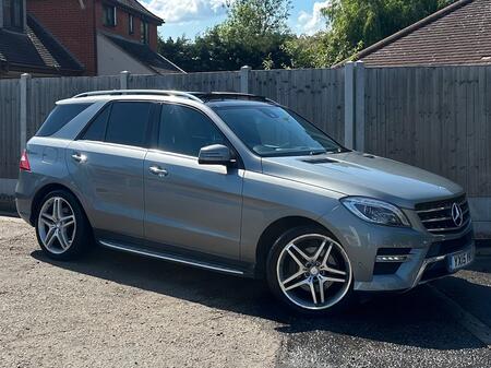 MERCEDES-BENZ