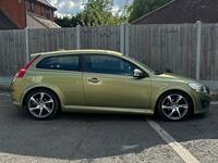 VOLVO C30